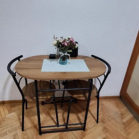 Apricus Mini Apartman